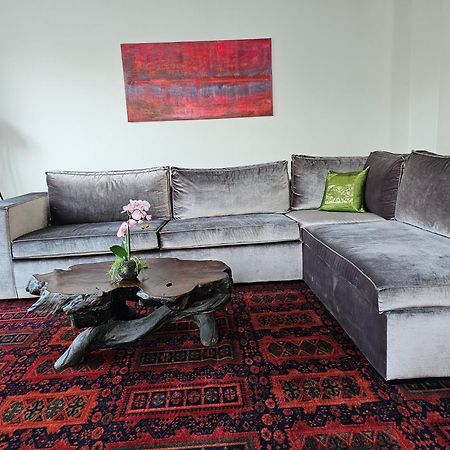 Вилла Moderne Doppelhaushaelfte In Оппенхайм Экстерьер фото